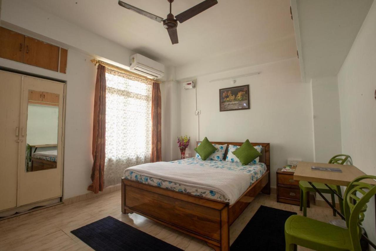 Ap Suite - By Ap Villa'S And Resort'S Ujjain Luaran gambar