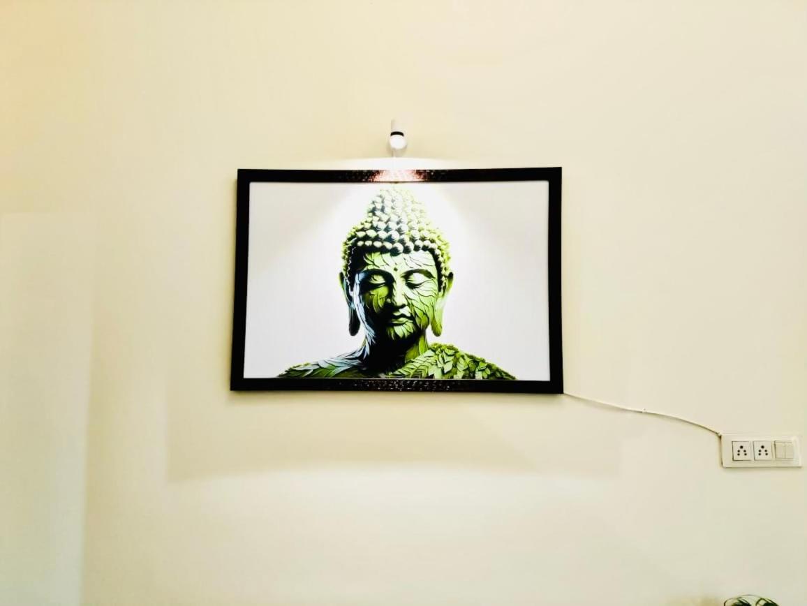 Ap Suite - By Ap Villa'S And Resort'S Ujjain Luaran gambar