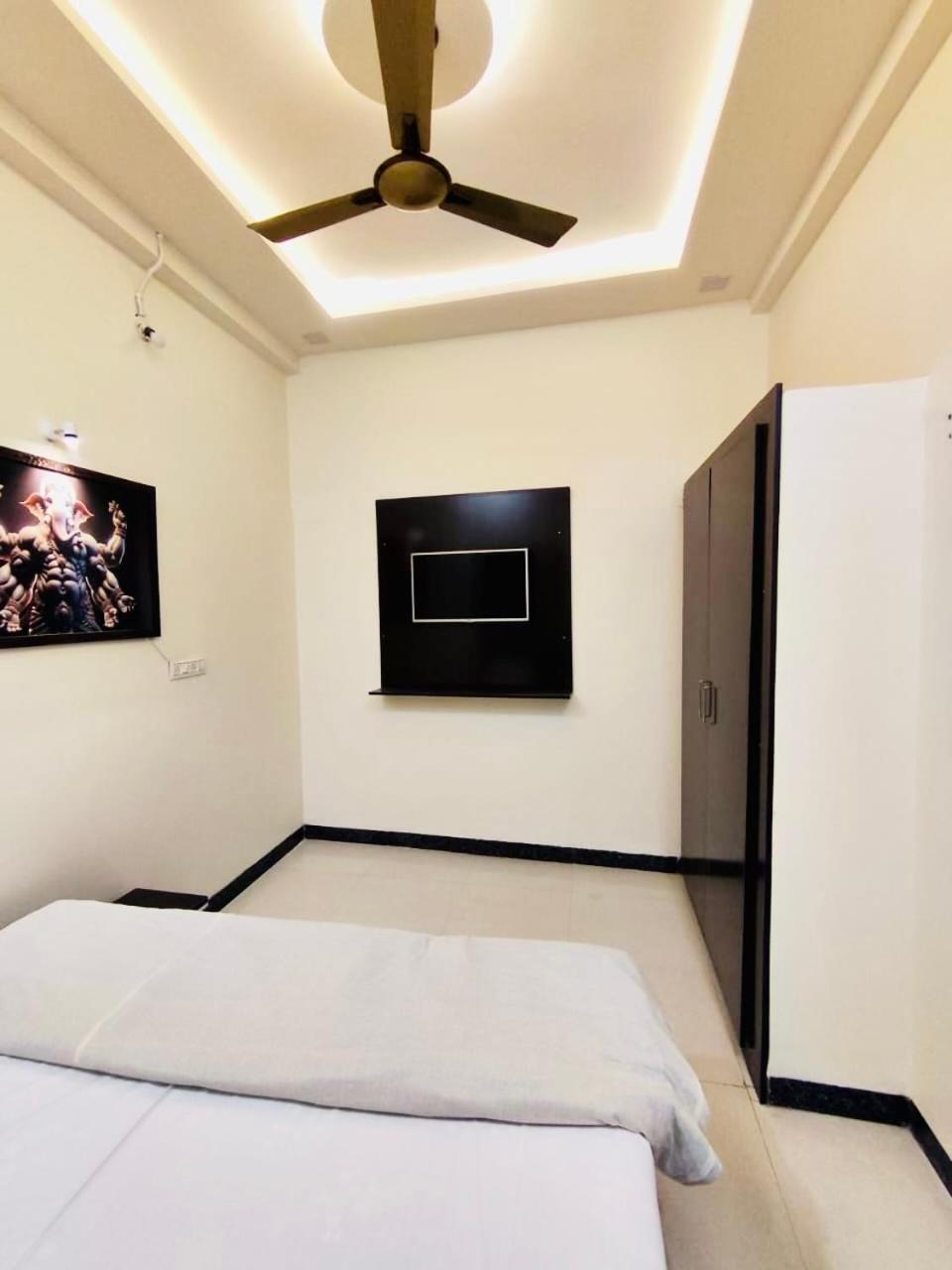 Ap Suite - By Ap Villa'S And Resort'S Ujjain Luaran gambar